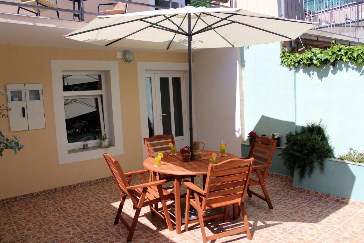 Apartment Karega Σίμπενικ Εξωτερικό φωτογραφία
